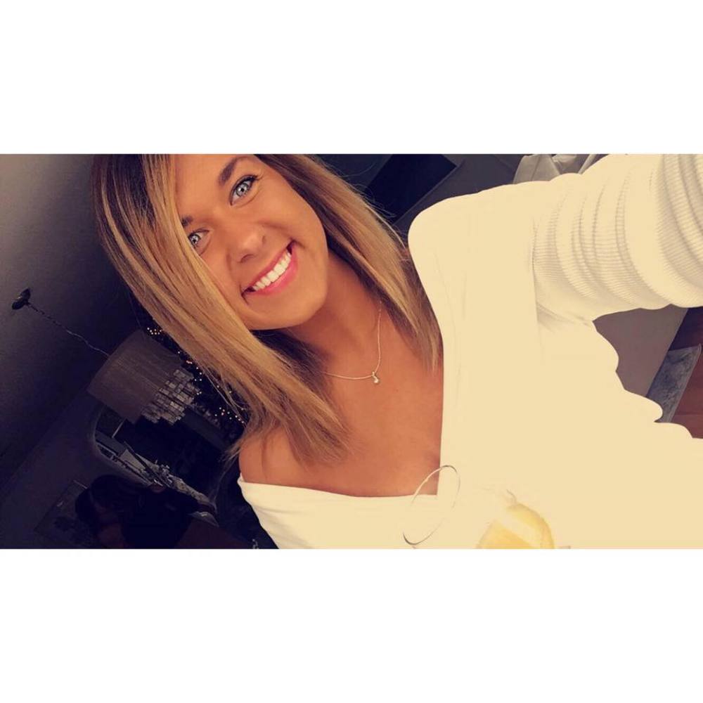 Meet your Posher, Kayla